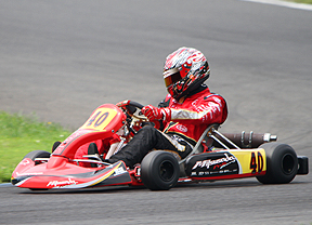 レーシングカート チーム MPR MITSUSADA PWG RACING　（光貞（ミツサダ） PWG レーシング） img｜2013 もてぎカートシリーズ 第3戦、真原がポールポジションを獲得、ダブル入賞！