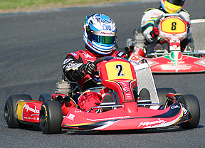 レーシングカート チーム MPR MITSUSADA PWG RACING　（光貞（ミツサダ） PWG レーシング） img｜2013 MOTEGI KART RACE 第4戦、ツインリンクもてぎ 北ショートコース